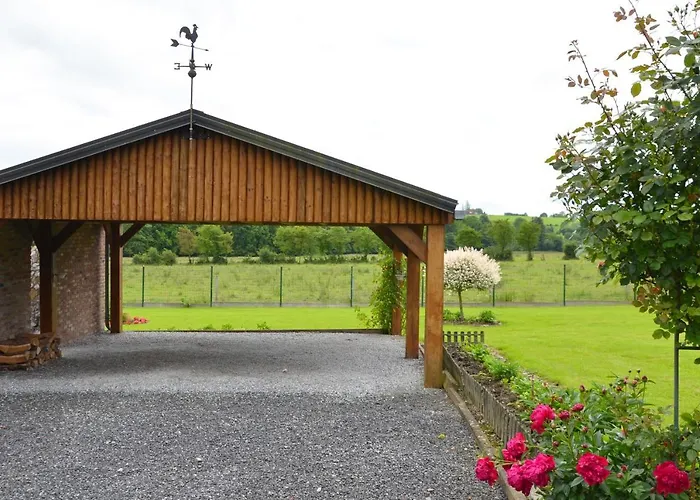 Holiday home Le Petit Coin De Paradis Sautin Montbliart