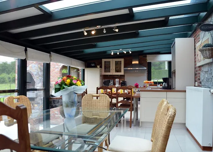 Le Petit Coin De Paradis Sautin Holiday home *