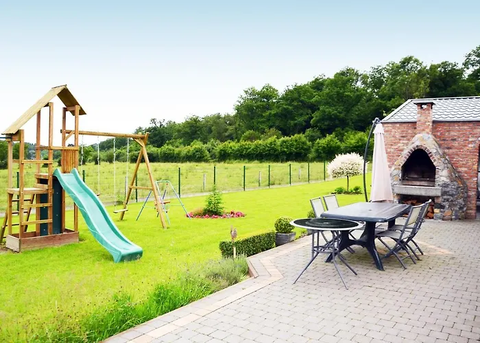 Le Petit Coin De Paradis Sautin *